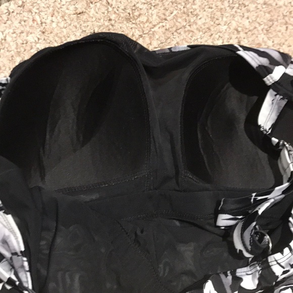 Swim - Picture 3 of 4